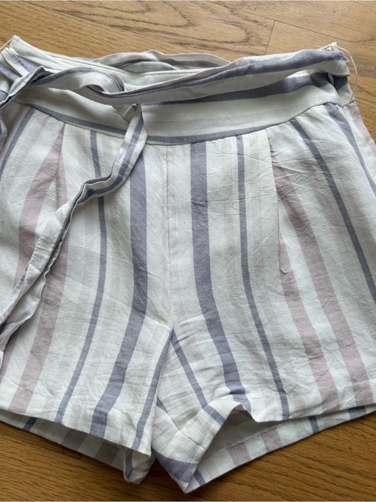 Express Pants - Express High-Waist Striped Tie-Waist Shorts - Cream, Purple & Pink